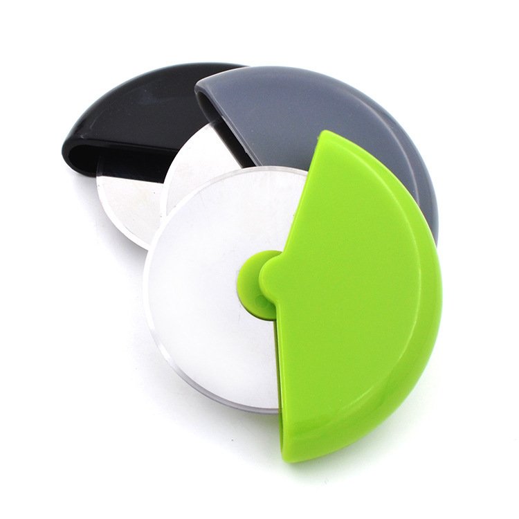 Kitchen Gadgets Pizza Wheel Knife - Image 7