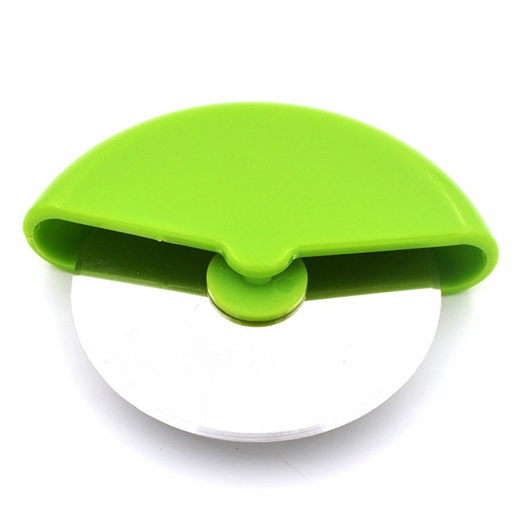 Kitchen Gadgets Pizza Wheel Knife - Image 3