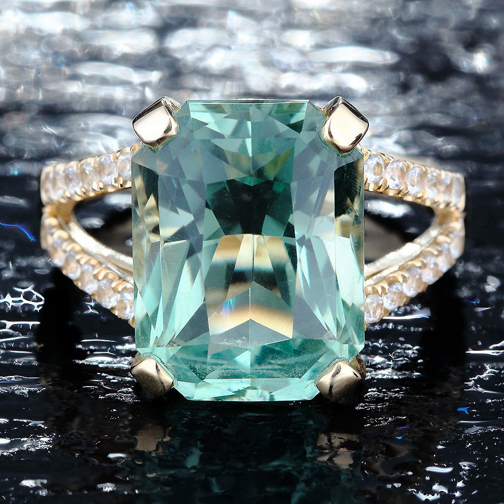 Zhen Rong new European and American fashion engagement rings mosaic green tourmaline ornaments wholesale a replacement - Image 5