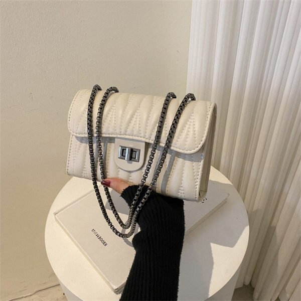 Beautiful Retro Textured Diamond Small Bag Women - Image 8
