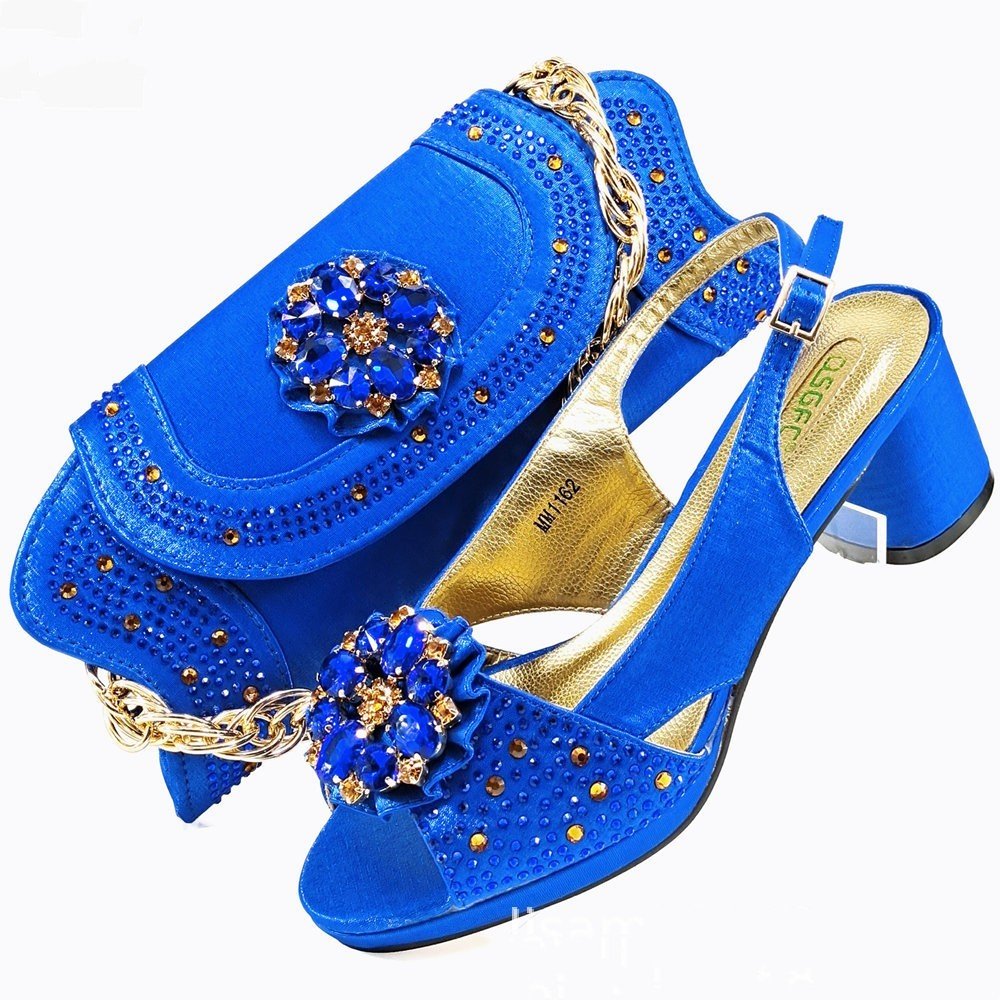 Evening Party With Rhinestone Pointed Toe Shoes Hand Bag Suit - Image 2