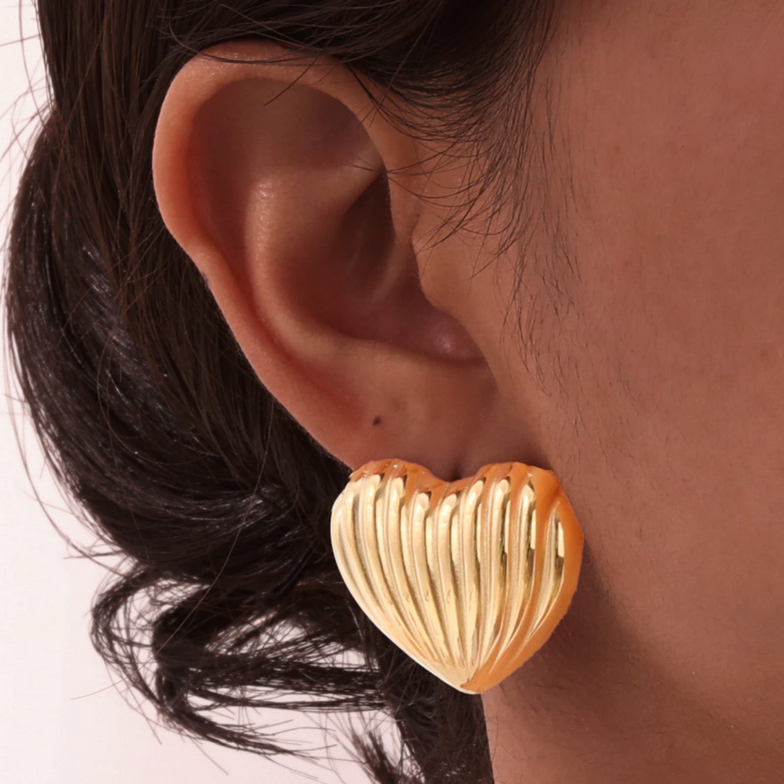 Gold Oval Earrings Retro Style - Image 8