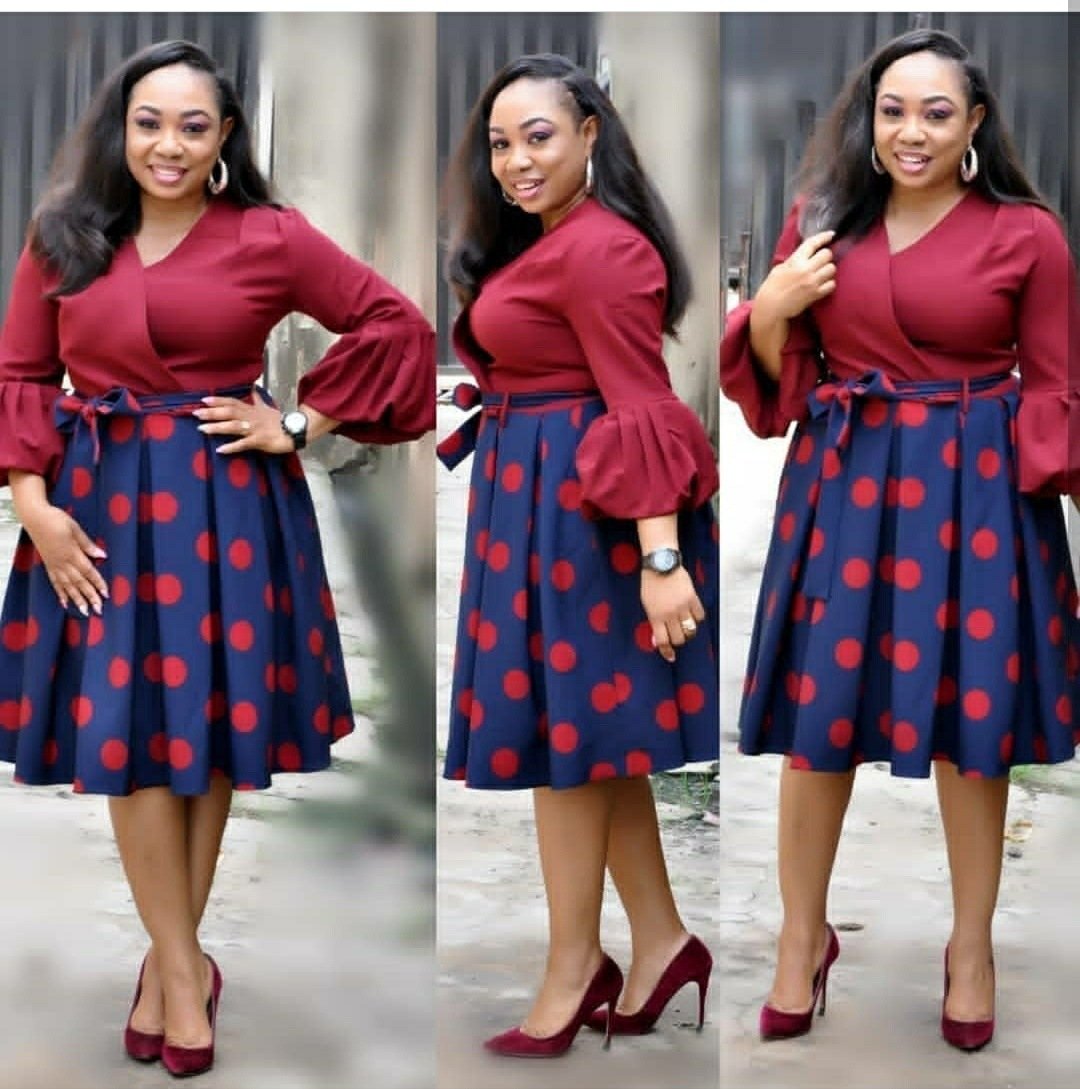 Large Size V-neck Lantern Sleeves Color Matching Pleated Pleated Skirt - Image 2